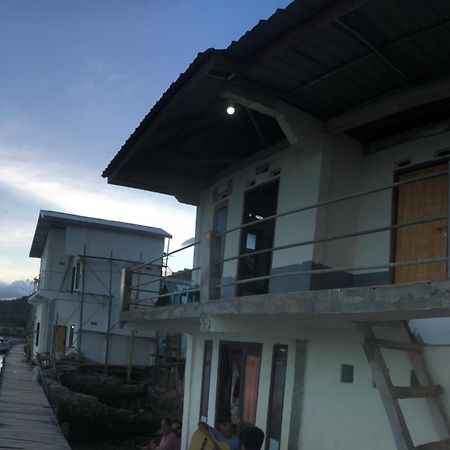 Ora Komodo Home Stay Zewnętrze zdjęcie