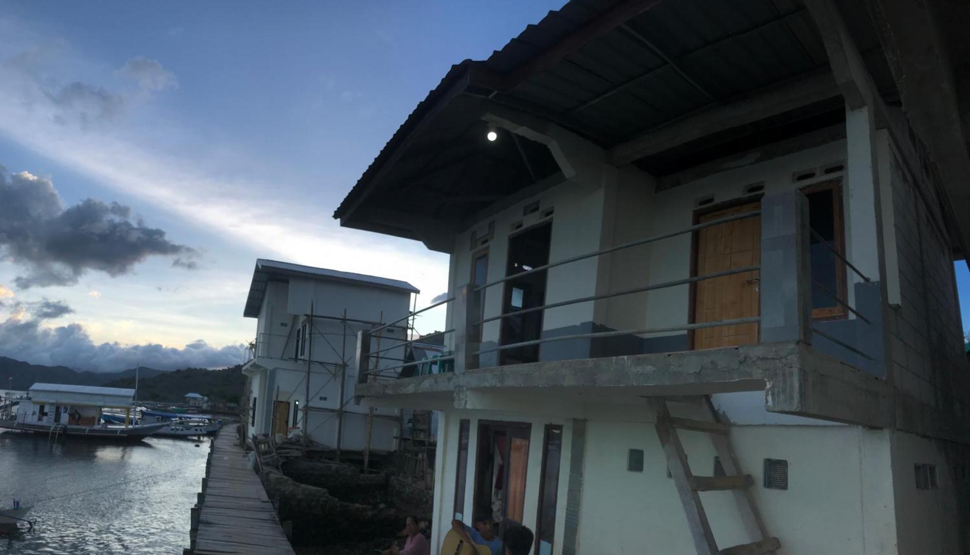 Ora Komodo Home Stay Zewnętrze zdjęcie