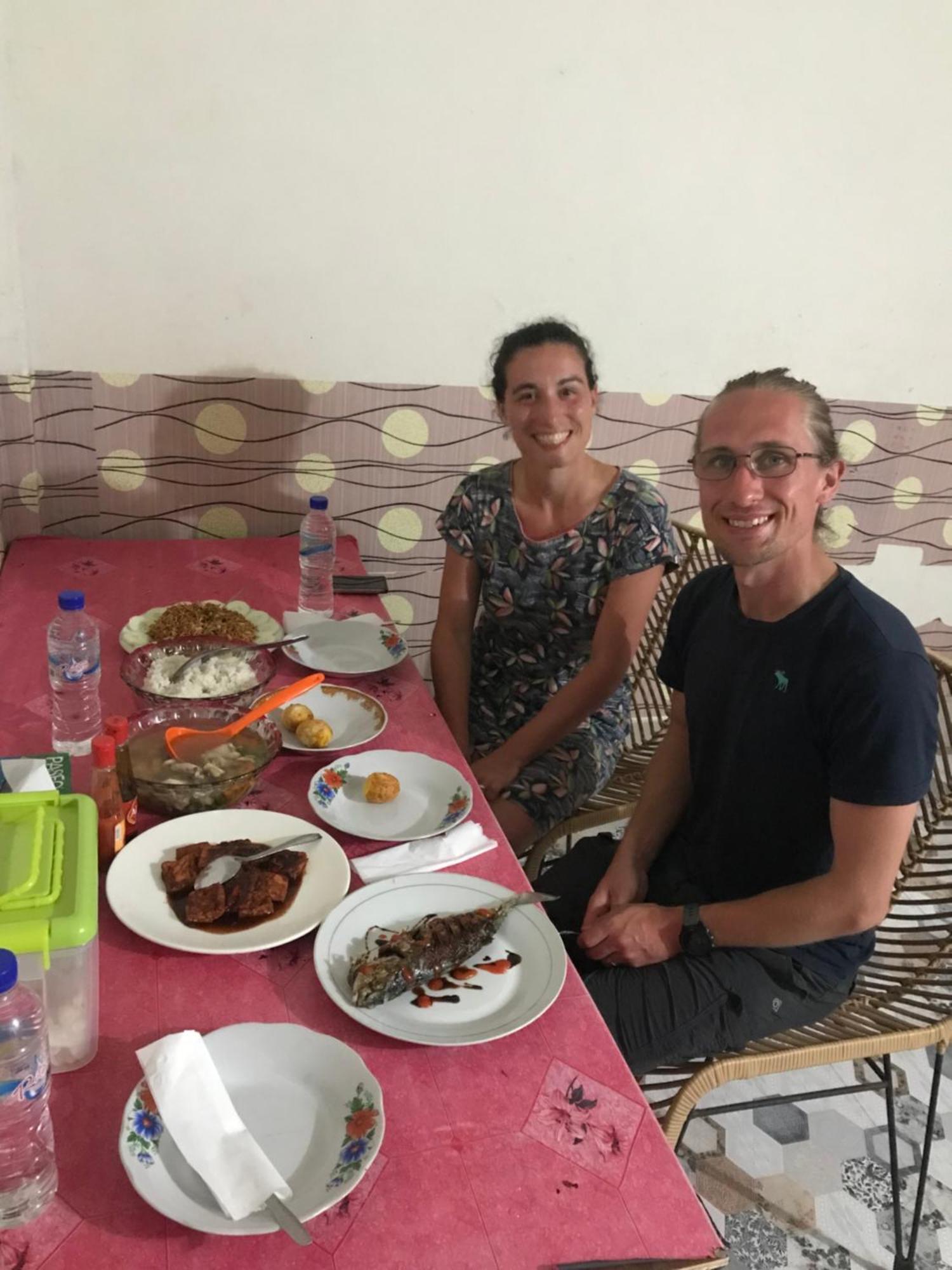 Ora Komodo Home Stay Zewnętrze zdjęcie